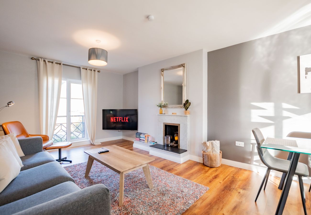 Terraced House in Galway City - Top of the City Townhouse