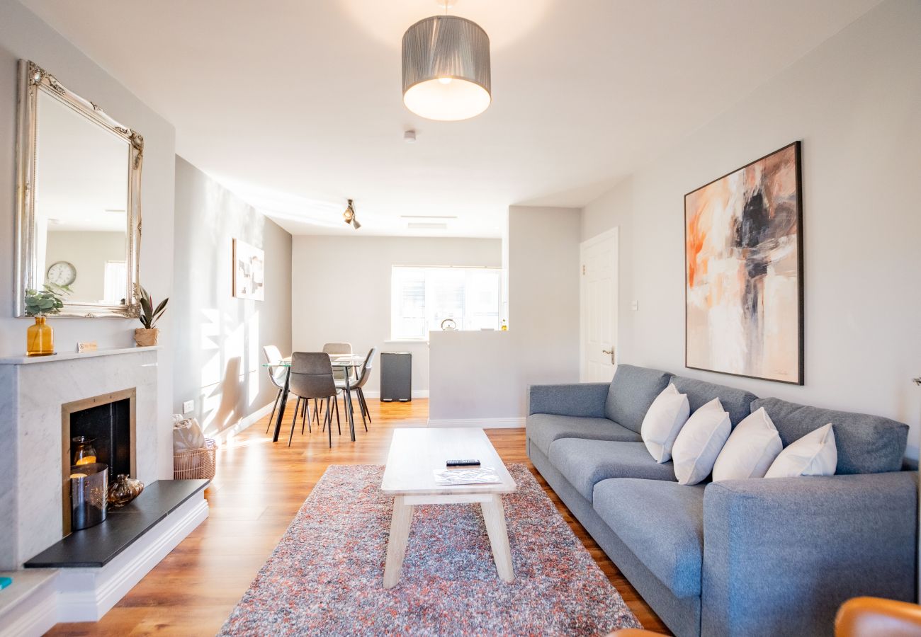 Terraced House in Galway City - Top of the City Townhouse