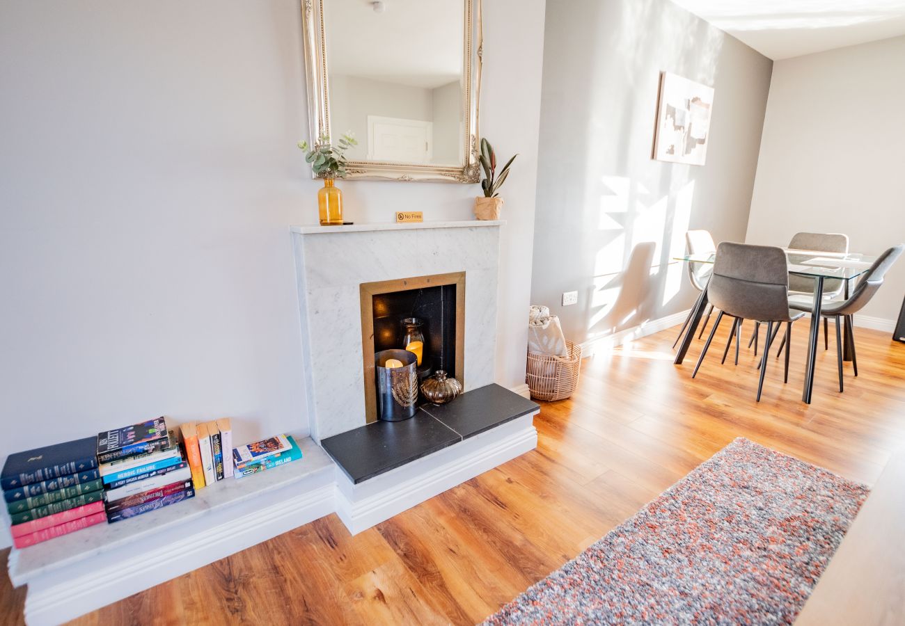Terraced House in Galway City - Top of the City Townhouse