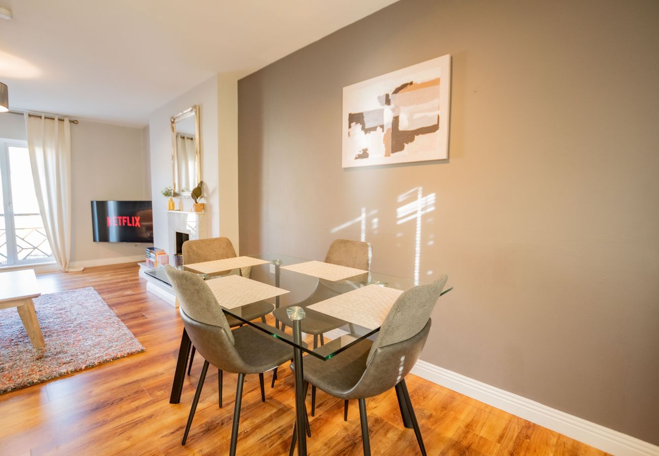 Terraced House in Galway City - Top of the City Townhouse