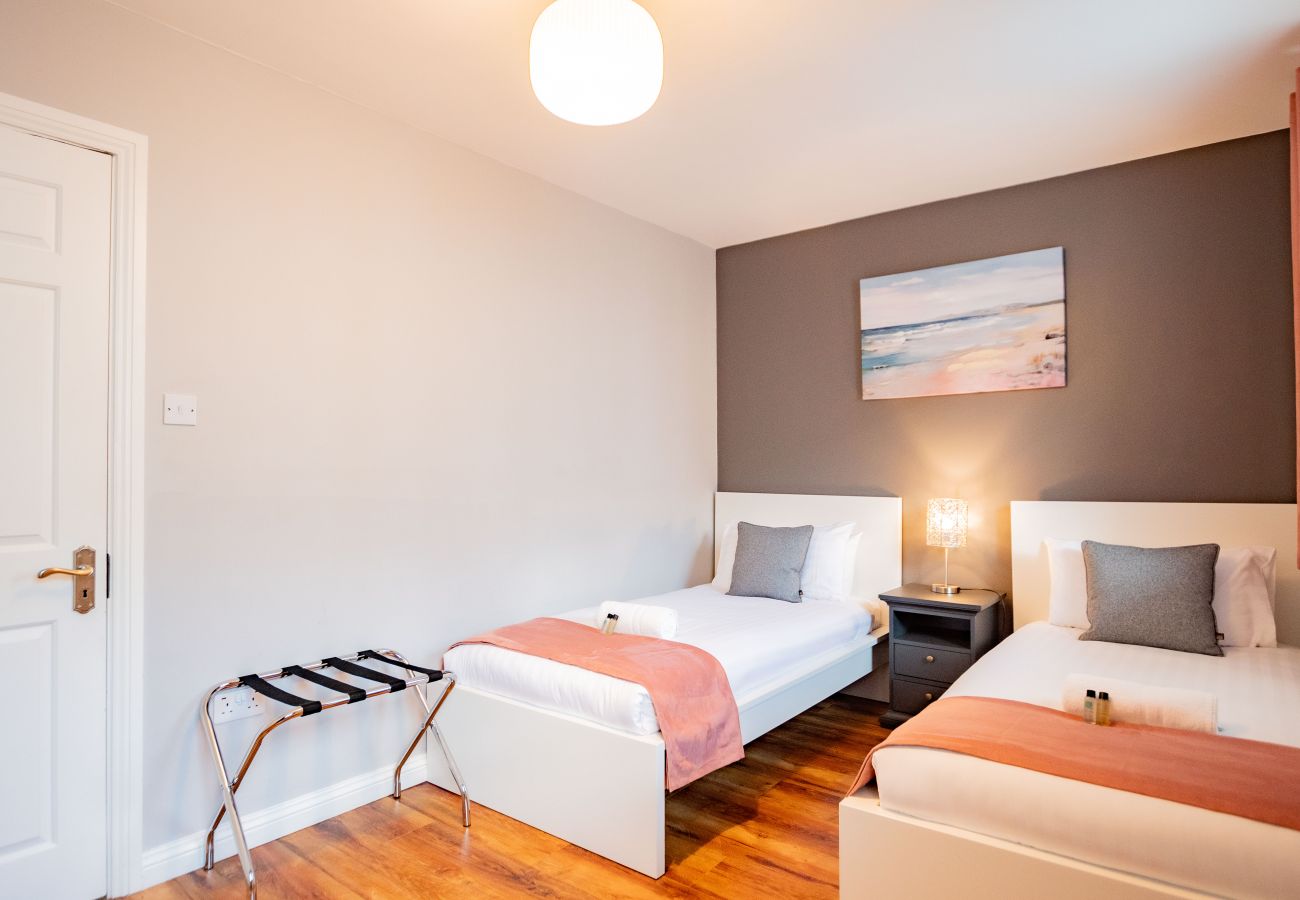 Terraced House in Galway City - Top of the City Townhouse