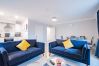 Apartment in Galway City - The Spanish Arch Retreat - Sleeps 4