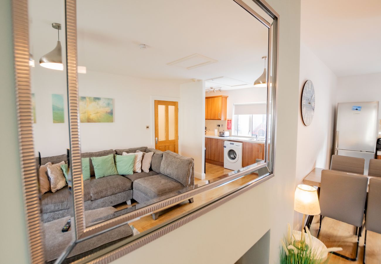 Apartment in Galway City - Location! Minutes to the Latin Quarter, Spanish Arch, and Shop Street