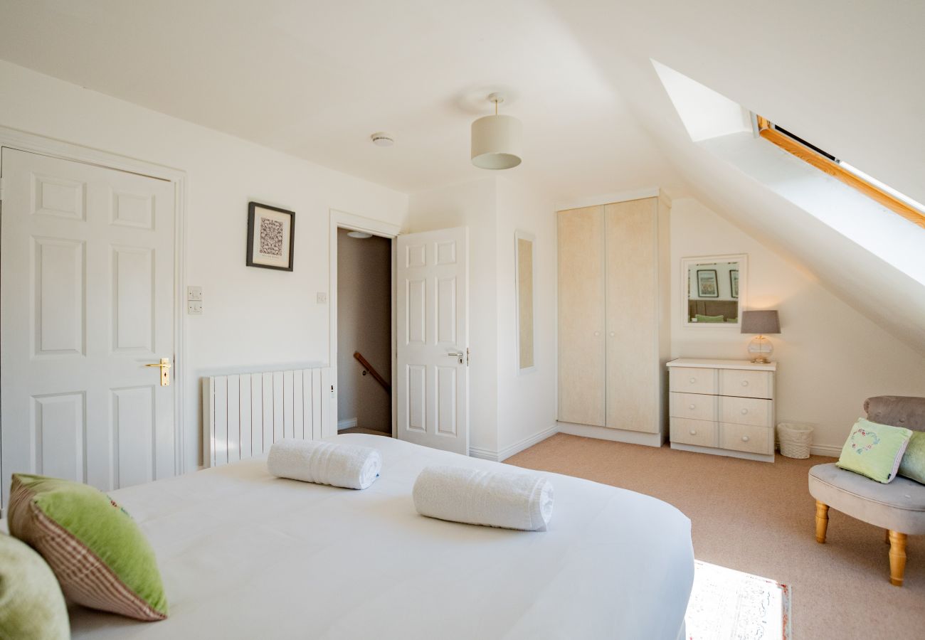 Townhouse in Galway City - Traditional Irish Townhouse in the Galway Docklands