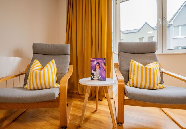 Terraced House in Galway City - Spacious City Centre Apartment - Sleeps 6 Terraced House in Galway City - Spacious City Centre Apartment - Sleeps 6